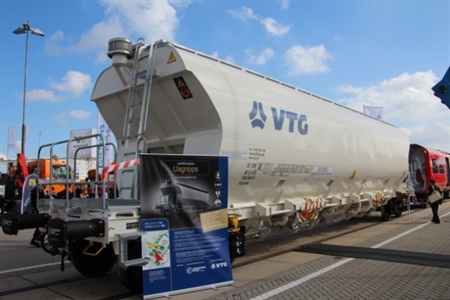 Zuckerwagen Uagnpps 92m³, weiß, VTG, 5. Betr.nr.